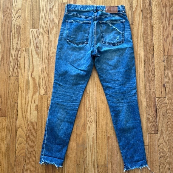 Moussy Vintage 27 jeans distressed ankle style 11” inseam 28” great condition - Picture 5 of 6